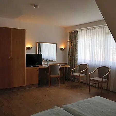 Landgasthof Adler Ohg Szálloda 3*